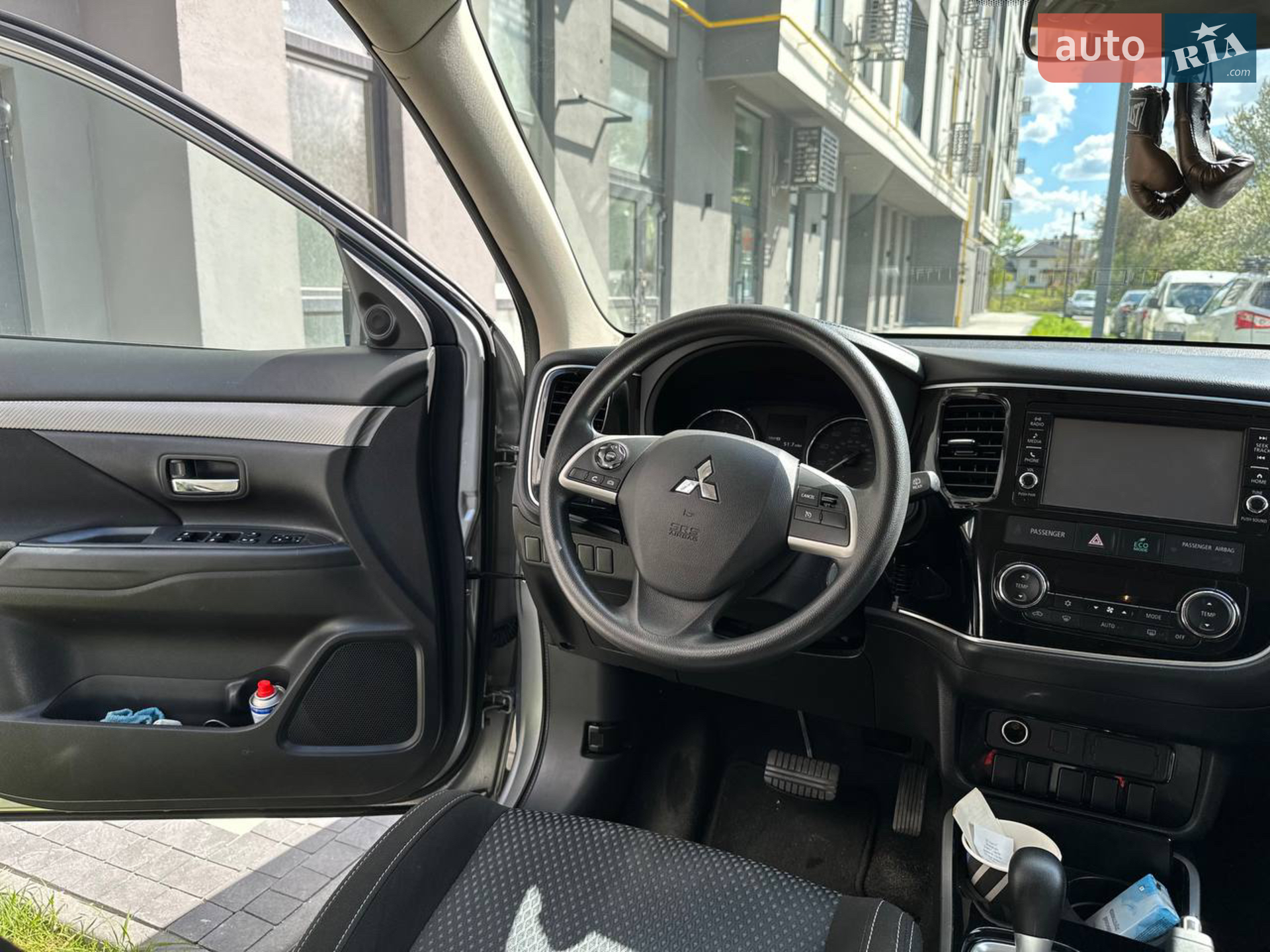 2018 Mitsubishi Outlander - мініатюра 12