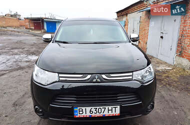 Mitsubishi Outlander 2013