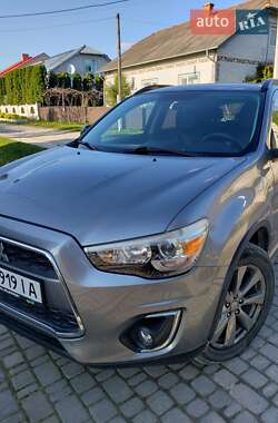 Mitsubishi Outlander 2013