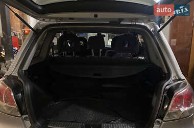 Внедорожник / Кроссовер Mitsubishi Outlander 2003 в 