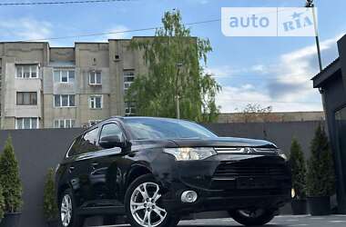 Внедорожник / Кроссовер Mitsubishi Outlander 2013 в Дрогобыче