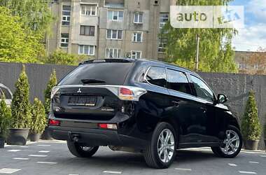 Внедорожник / Кроссовер Mitsubishi Outlander 2013 в Дрогобыче