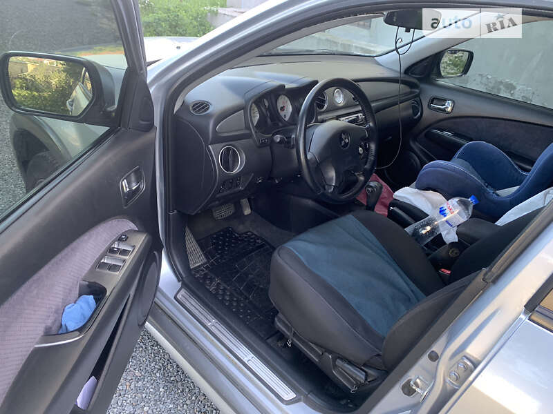 Позашляховик / Кросовер Mitsubishi Outlander 2006 в Львові