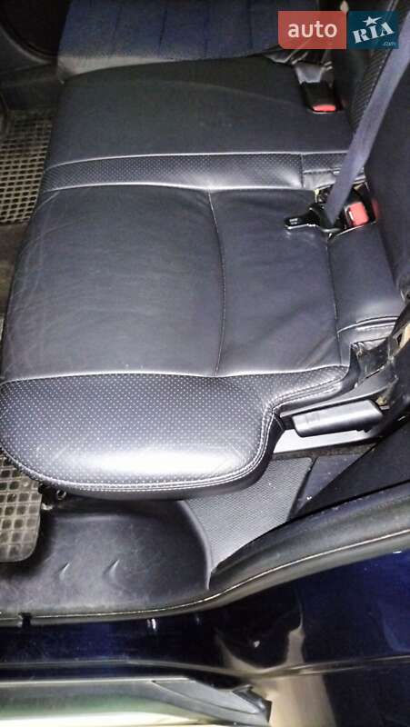 Внедорожник / Кроссовер Mitsubishi Outlander 2011 в Львове