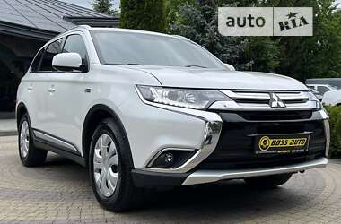 Mitsubishi Outlander 2017