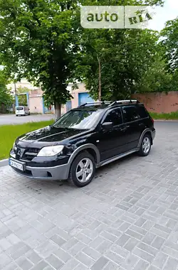 Mitsubishi Outlander 2005