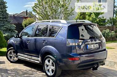 Внедорожник / Кроссовер Mitsubishi Outlander 2009 в Виннице