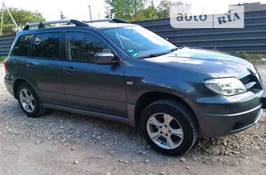 Позашляховик / Кросовер Mitsubishi Outlander 2006 в Тернополі