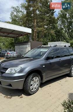Внедорожник / Кроссовер Mitsubishi Outlander 2008 в Черновцах