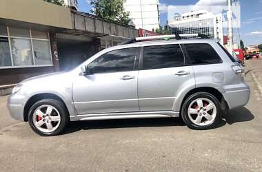 Позашляховик / Кросовер Mitsubishi Outlander 2008 в Києві