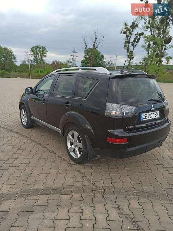 Позашляховик / Кросовер Mitsubishi Outlander 2007 в Чернівцях