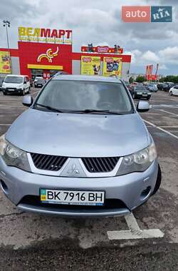 Mitsubishi Outlander 2007