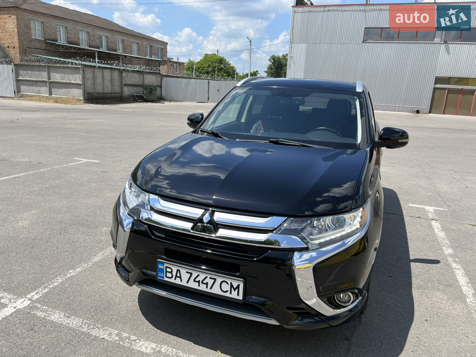 2017 Mitsubishi Outlander - мініатюра 2