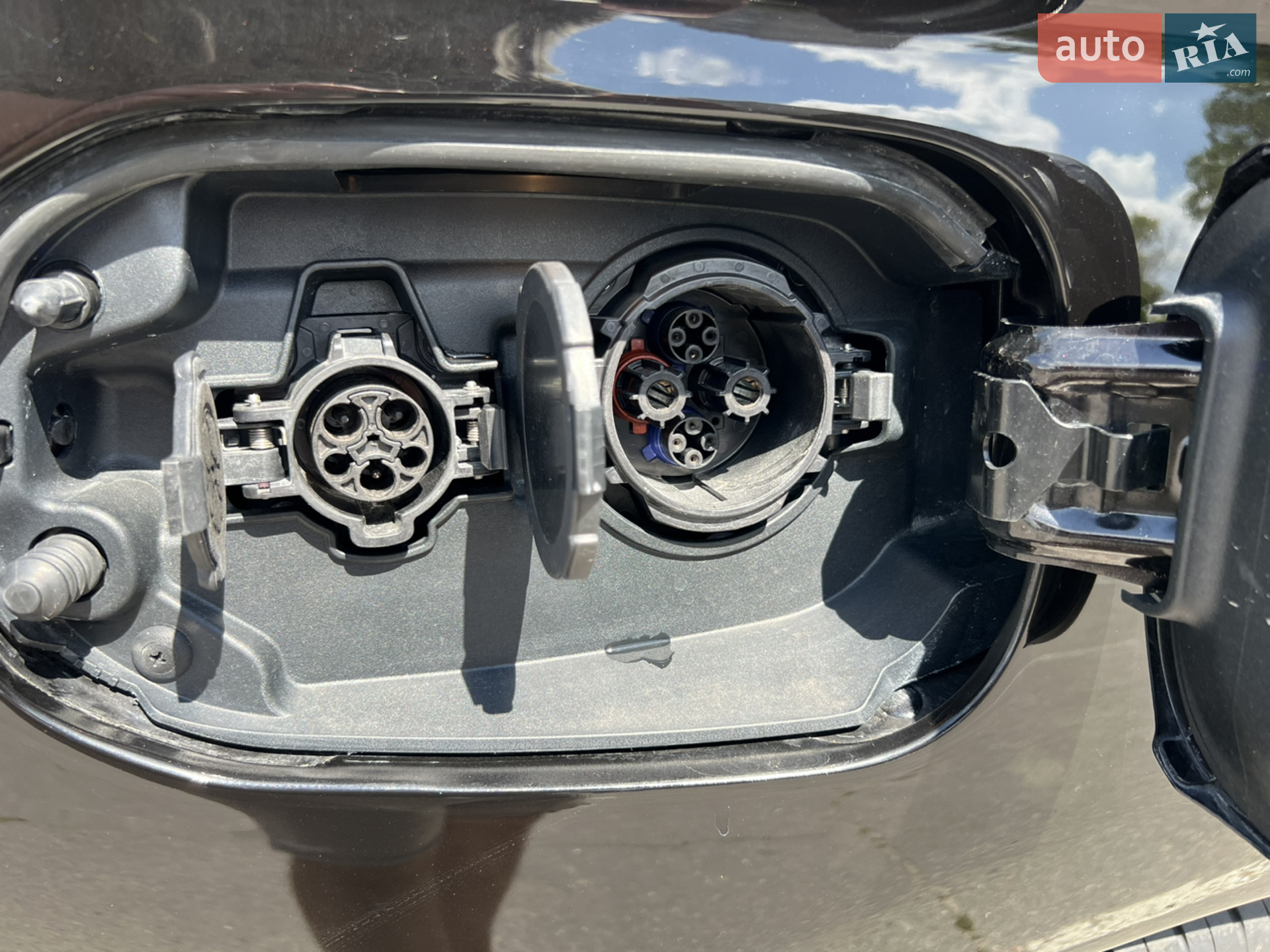 2017 Mitsubishi Outlander - мініатюра 38