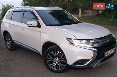 Mitsubishi Outlander 2017