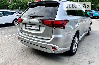 Позашляховик / Кросовер Mitsubishi Outlander 2019 в Одесі