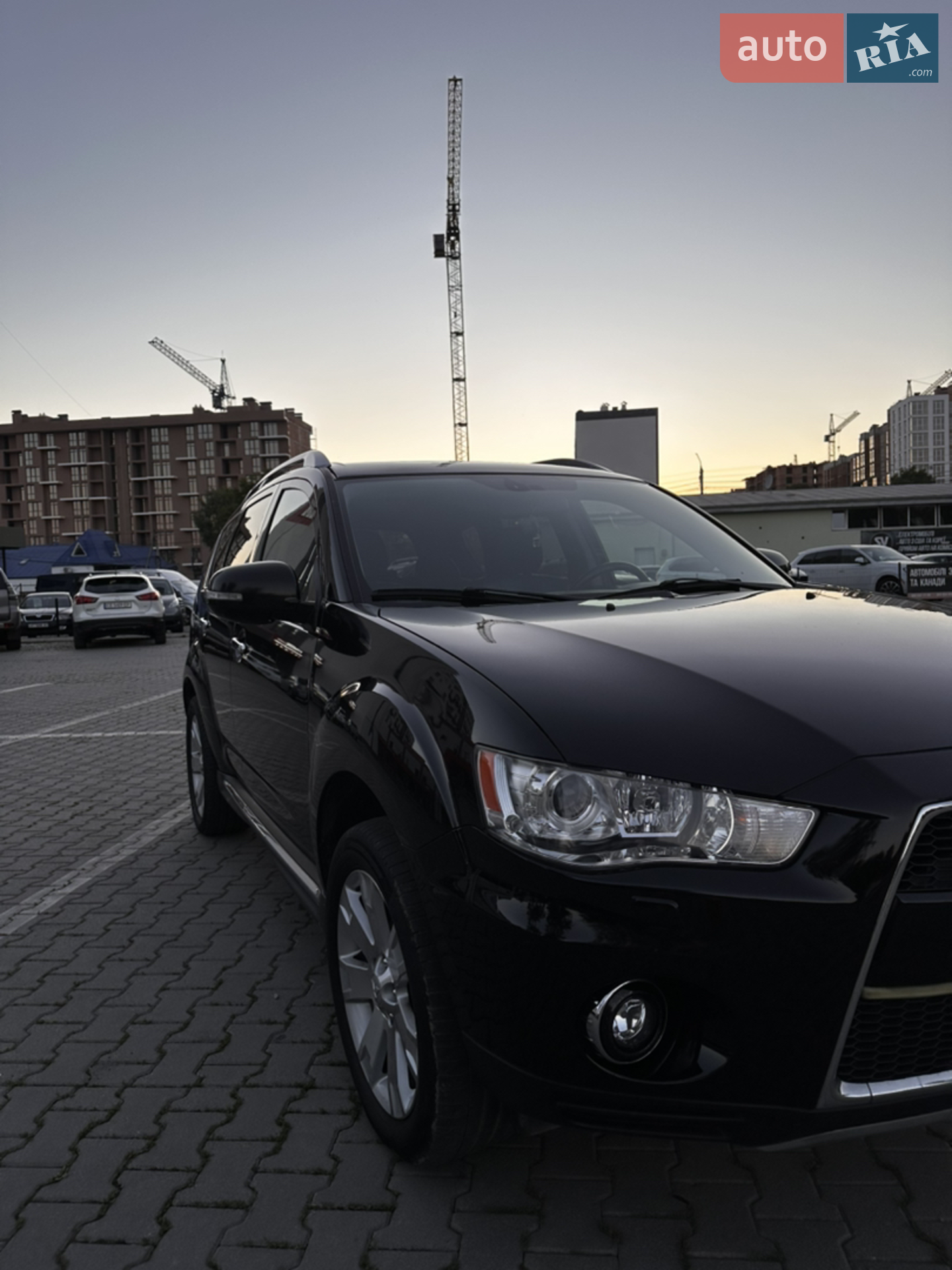 2010 Mitsubishi Outlander - мініатюра 5