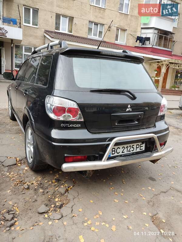Внедорожник / Кроссовер Mitsubishi Outlander 2008 в Львове