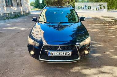 Внедорожник / Кроссовер Mitsubishi Outlander 2010 в Полтаве