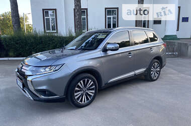 Позашляховик / Кросовер Mitsubishi Outlander 2020 в Білій Церкві