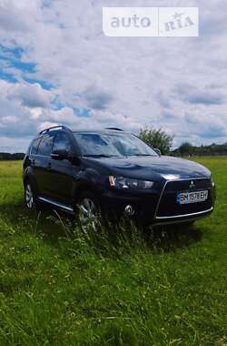 Mitsubishi Outlander 2011