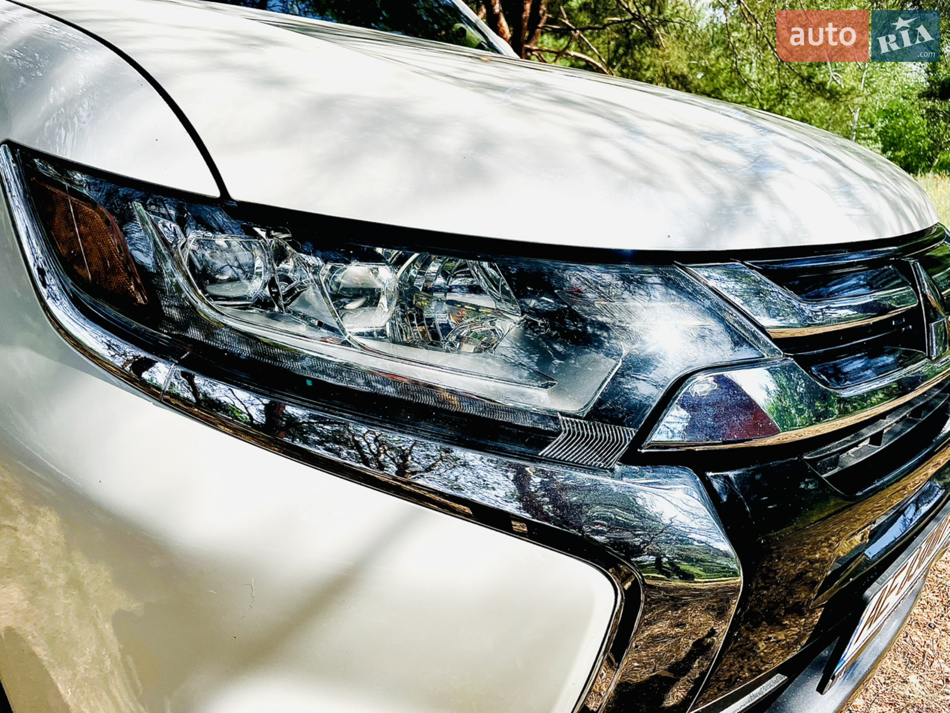 2016 Mitsubishi Outlander - мініатюра 11