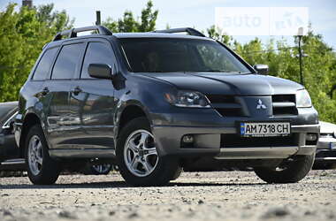 Позашляховик / Кросовер Mitsubishi Outlander 2004 в Бердичеві