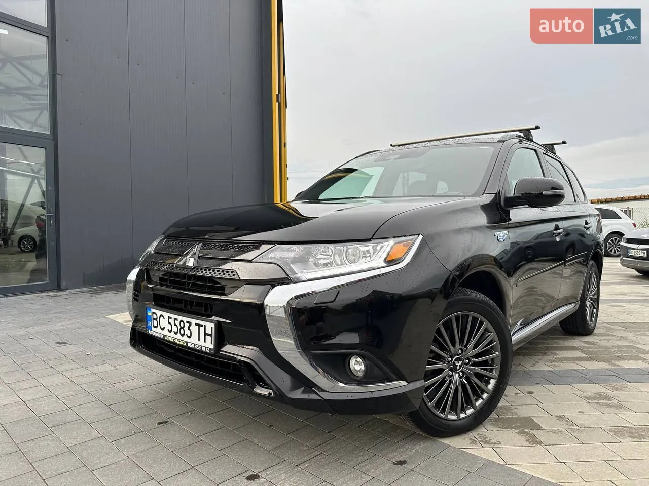 2020 Mitsubishi Outlander - мініатюра 23