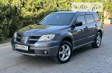 Mitsubishi Outlander 2007