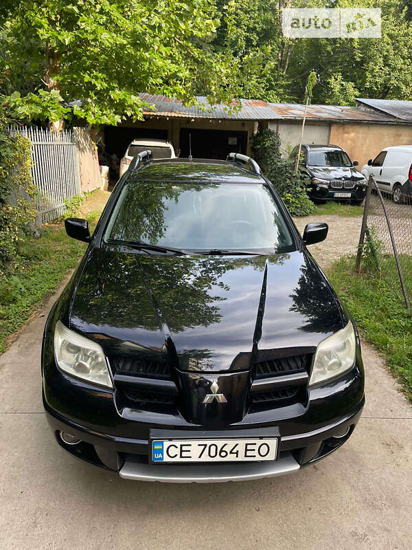 Внедорожник / Кроссовер Mitsubishi Outlander 2007 в Черновцах
