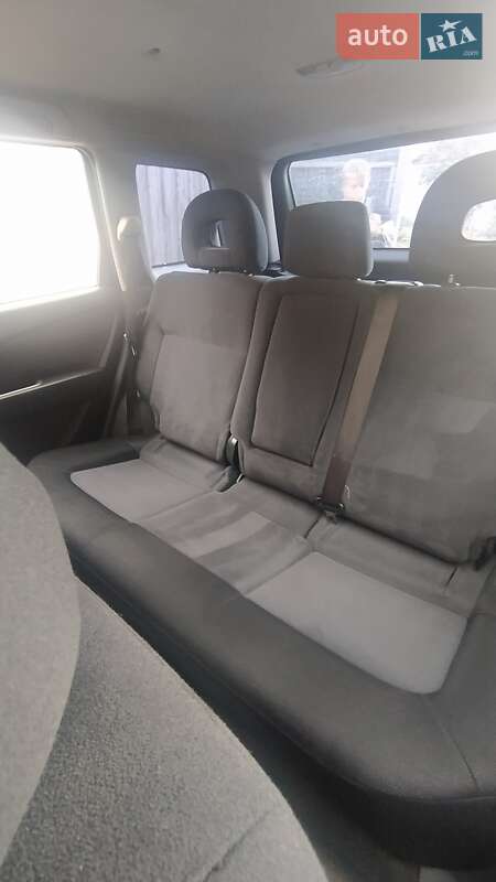 Позашляховик / Кросовер Mitsubishi Outlander 2005 в Звягелі фото 6 Позашляховик / Кросовер Mitsubishi Outlander 2005 в Звягелі