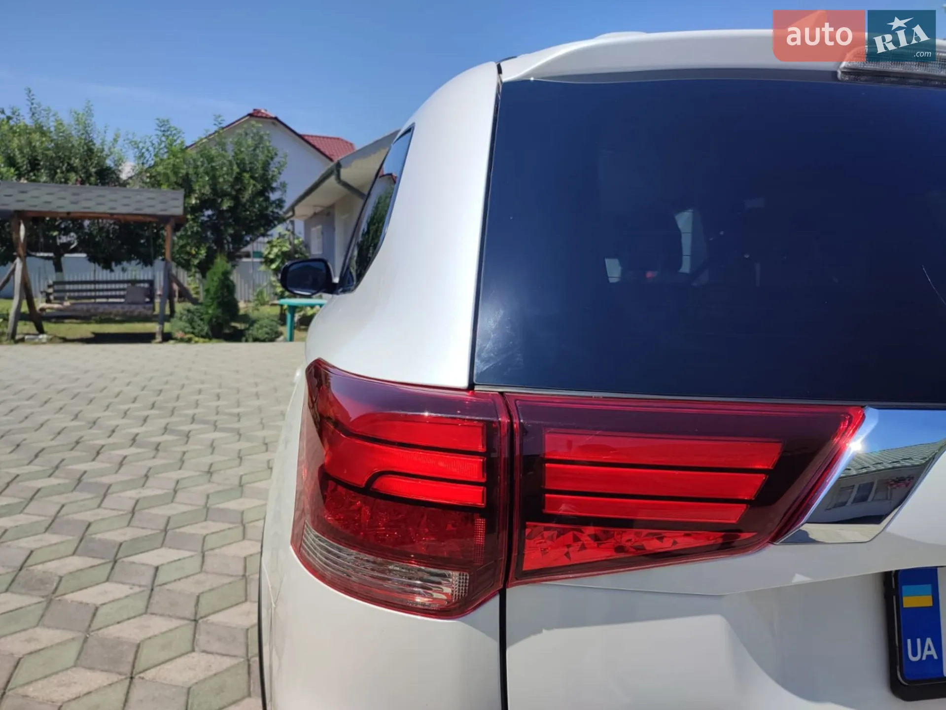 2021 Mitsubishi Outlander - мініатюра 18