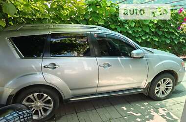 Внедорожник / Кроссовер Mitsubishi Outlander 2010 в Днепре