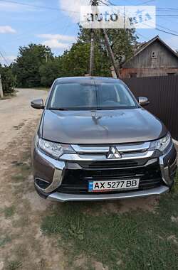 Mitsubishi Outlander 2017