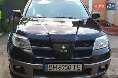 Внедорожник / Кроссовер Mitsubishi Outlander 2005 в Березовке