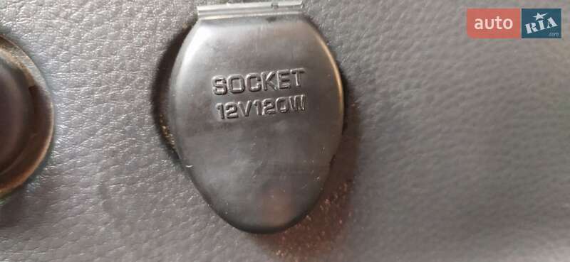 Внедорожник / Кроссовер Mitsubishi Outlander 2005 в Березовке фото 28 Внедорожник / Кроссовер Mitsubishi Outlander 2005 в Березовке