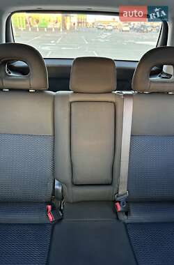 Внедорожник / Кроссовер Mitsubishi Outlander 2007 в 