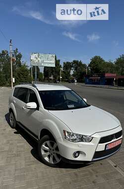 Mitsubishi Outlander 2010