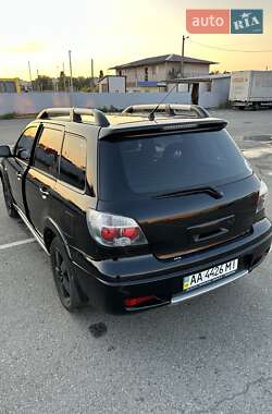 Внедорожник / Кроссовер Mitsubishi Outlander 2007 в 