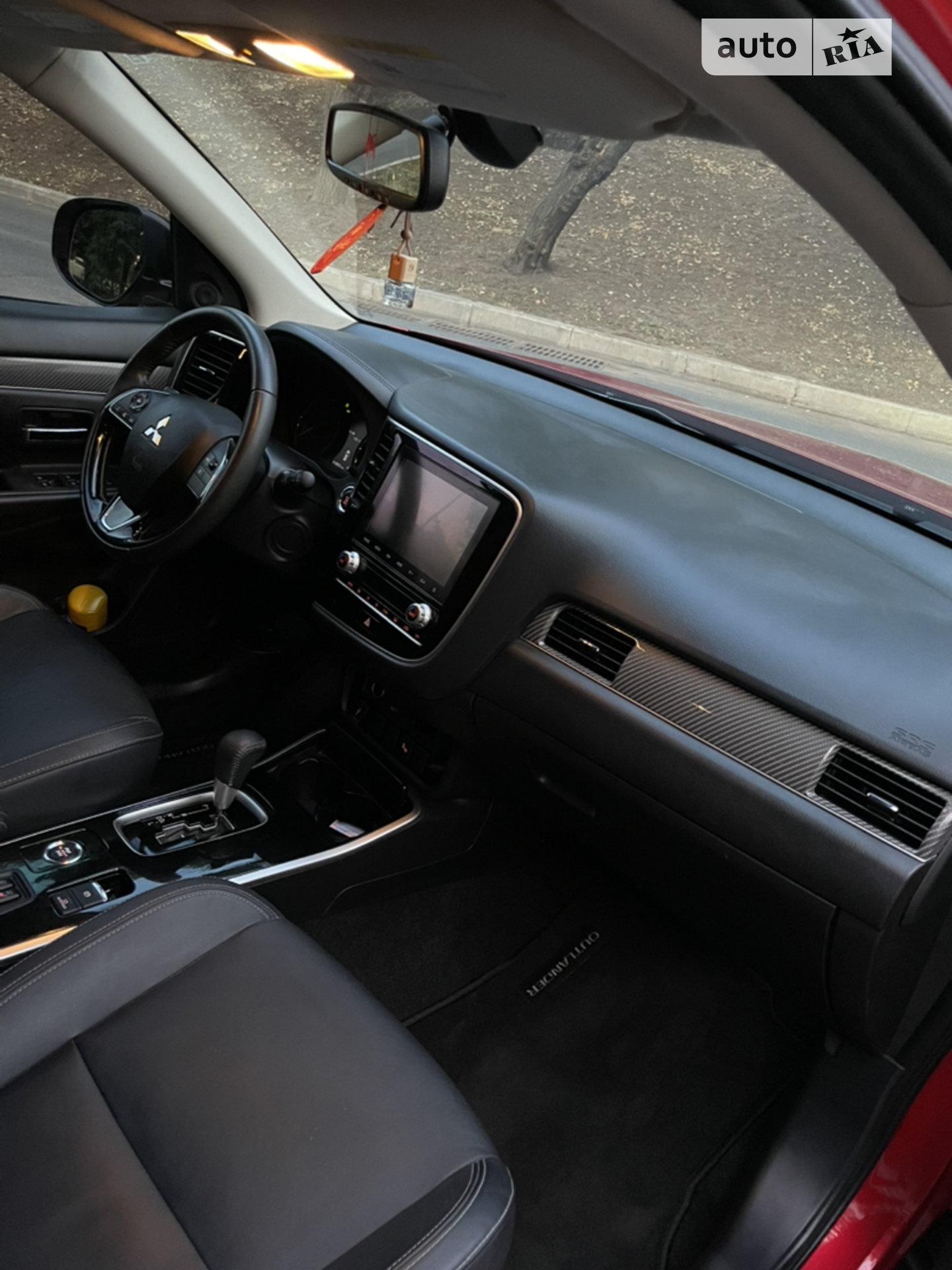 2019 Mitsubishi Outlander - мініатюра 7