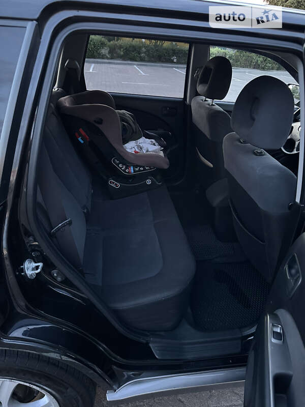 Внедорожник / Кроссовер Mitsubishi Outlander 2005 в Житомире