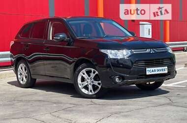 Mitsubishi Outlander 2013