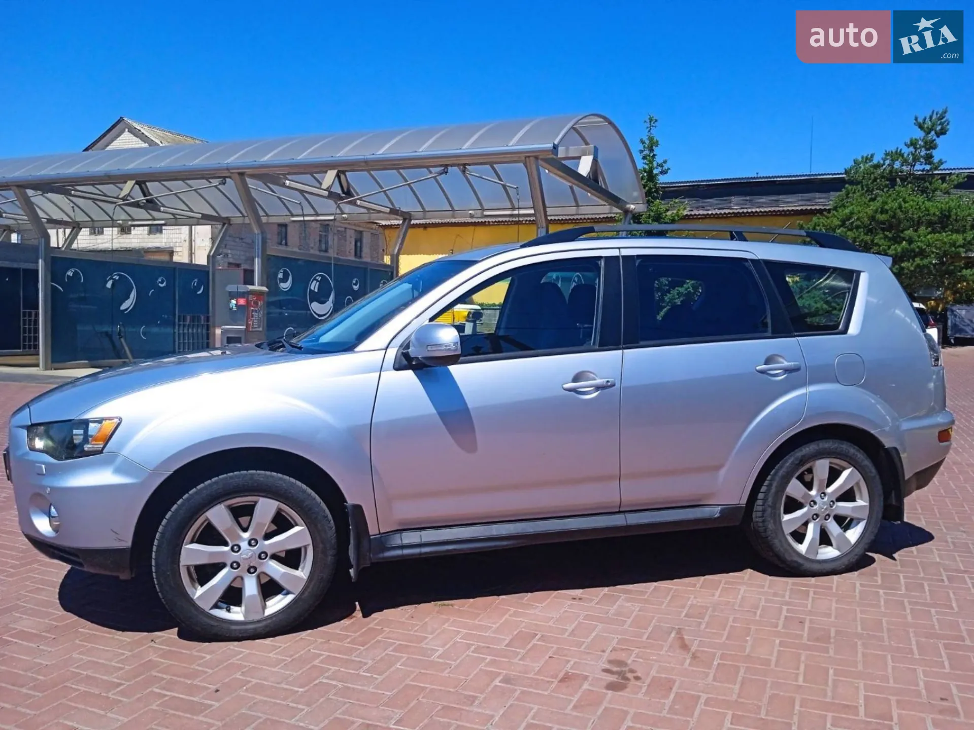 2011 Mitsubishi Outlander - мініатюра 8