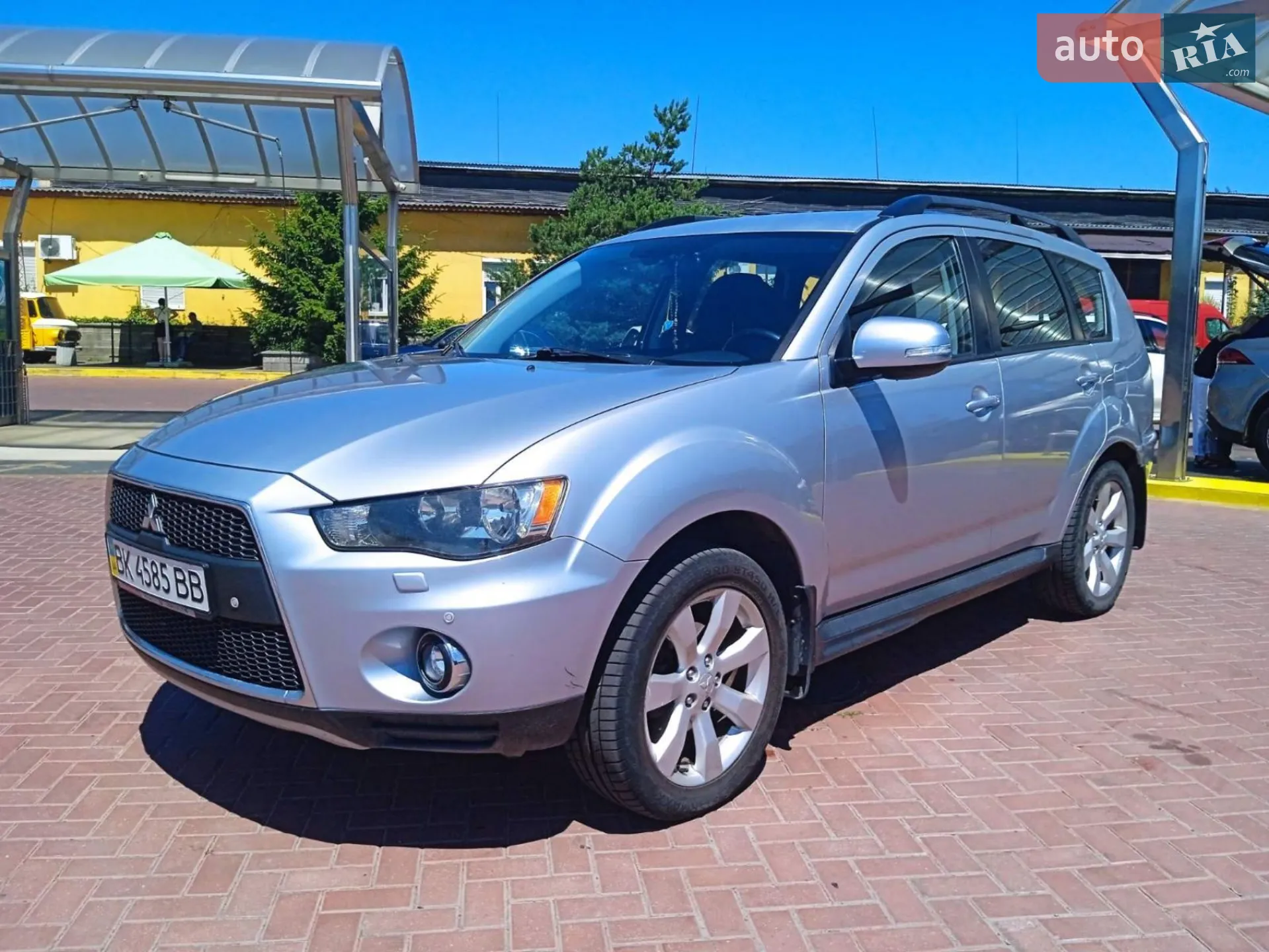 2011 Mitsubishi Outlander - мініатюра 13