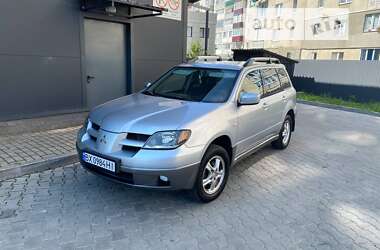 Внедорожник / Кроссовер Mitsubishi Outlander 2003 в Шепетовке