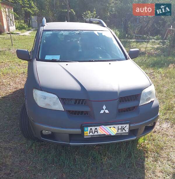 Mitsubishi Outlander 2006