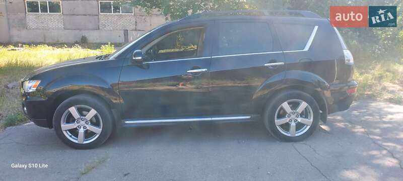 Позашляховик / Кросовер Mitsubishi Outlander 2012 в Верхньодніпровську фото 6 Позашляховик / Кросовер Mitsubishi Outlander 2012 в Верхньодніпровську