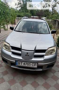 Позашляховик / Кросовер Mitsubishi Outlander 2006 в Херсоні