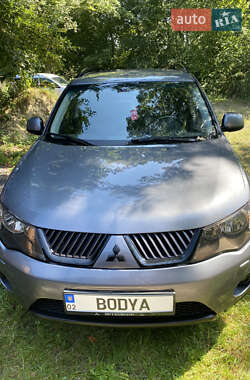 Mitsubishi Outlander 2008