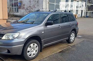 Позашляховик / Кросовер Mitsubishi Outlander 2008 в Києві